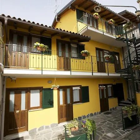 Dependance Pesce D'oro 3* فيربانيا