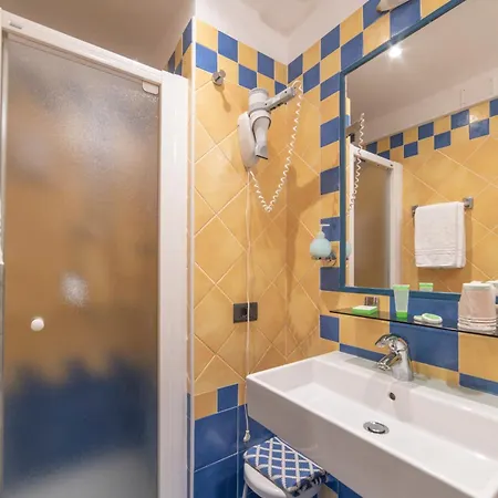 Dependance Pesce D'oro بيت ضيافة 3*